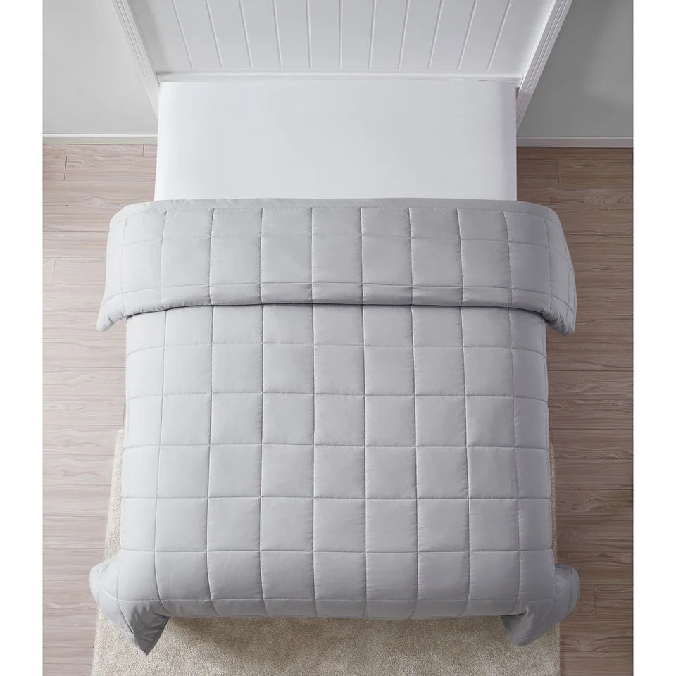 Solid Twin Down Alternative Blanket Lightweight Hypoallergenic Polyester Warm Bedding Machine Washable Oeko Tex Certified Stain